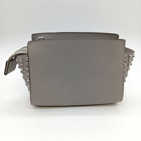  MICHAEL KORS マイケルコース ショルダーバッグ ポシェット ミニ スタッズ 35S9SSMC0L グレー