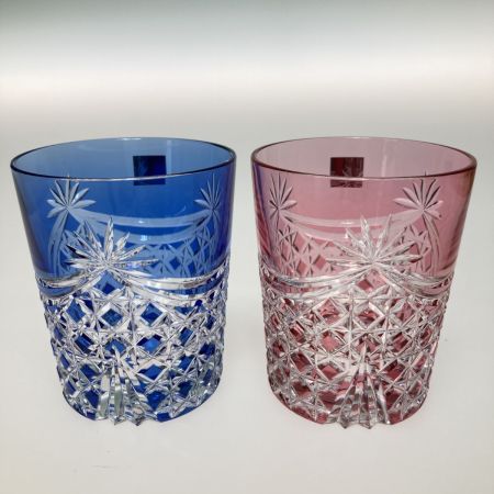   カガミクリスタル 江戸切子 ペアロックグラス＜幕襞に四角籠目＞ 赤 x 青