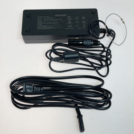   NEEWER FS150 130W LEDビデオライト スタジオライト