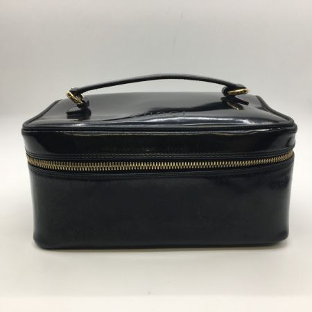  GUCCI グッチ 化粧ポーチ バニティバッグ ポーチ エナメル ブラック バンブー 032･200159･0150 ブラック 内部剥がれ・劣化あり