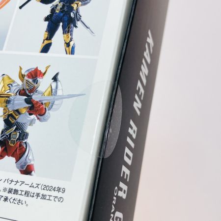  バンダイ 仮面ライダー鎧武 オレンジアームズ S.H.Figuarts（真骨彫製法） 箱スレ有