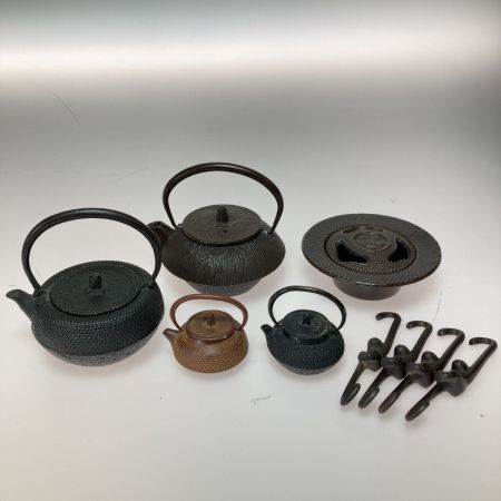  南部鉄器 まとめ 鉄瓶 急須 灰皿(梅) 自在鉤(サル) 錆有