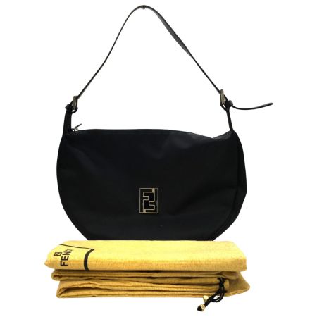  FENDI フェンディ FF金具　ショルダーバック 06-14 15559 1 93 1 ブラック