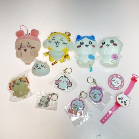   ちいかわ グッズ まとめ ピタレスト キーホルダー 缶バッジ ライトブレス  ハチワレ シーサー カニちゃん 虎さん