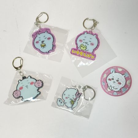   ちいかわ グッズ まとめ ピタレスト キーホルダー 缶バッジ ライトブレス  ハチワレ シーサー カニちゃん 虎さん