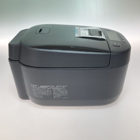  ZOJIRUSHI CORPORATION 象印 圧力IH炊飯ジャー 極め炊き 豪熱大火力 1升 NW-YB18-BZ