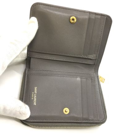  Yves Saint Laurent イブサンローラン サンローラン YSLラインラージジップウォレット GUE532867 グレー