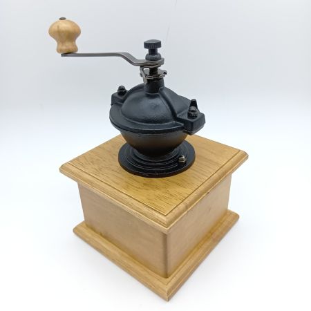  Kalita カリタ 手挽き コーヒーミル クラシックミル #42003