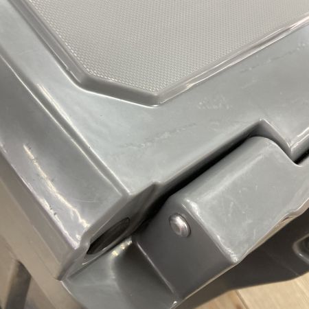  Mt. SUMI アイスロッククーラー 60QT ローラー クーラーボックス OC21071C-60R 本体のみ