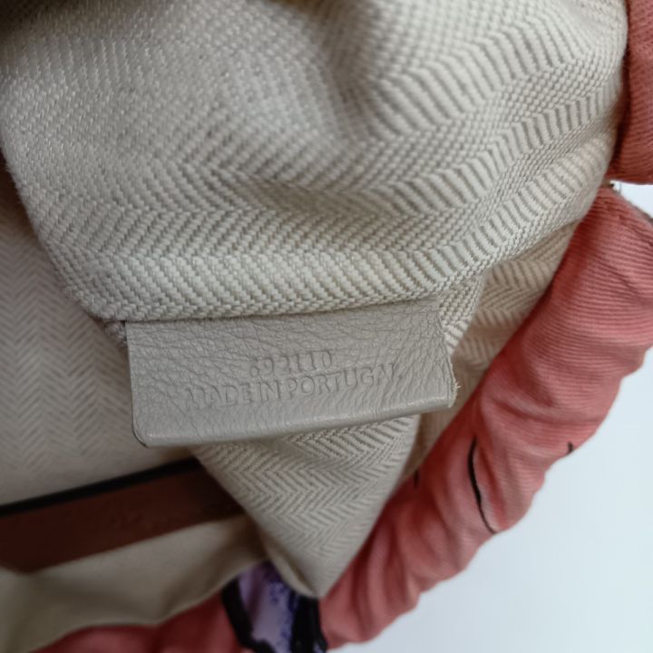 LOEWE ロエベ 巾着 ポーチ ドローストリングス 貝殻 シェル 692112