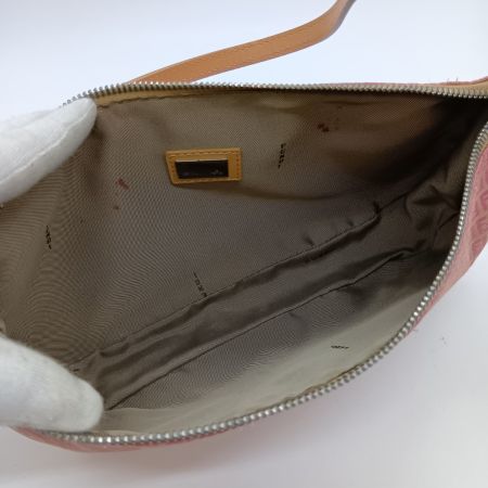  FENDI フェンディ ズッキーノ アクセサリーポーチ ハンドバッグ ピンク 内部ヨゴレ・ハガレ有