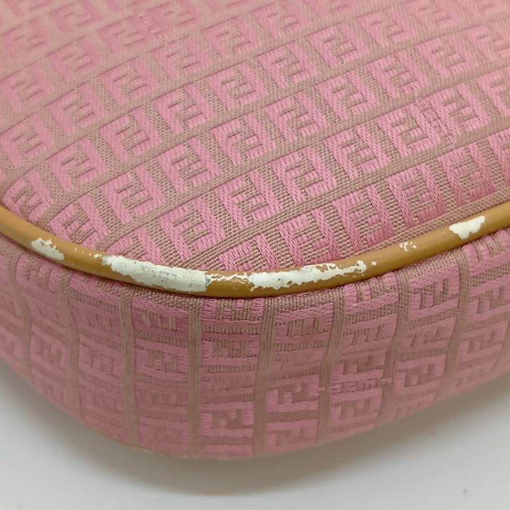 FENDI フェンディ ズッキーノ アクセサリーポーチ ハンドバッグ ピンク