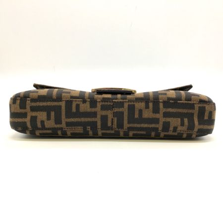  FENDI フェンディ  ワンショルダーバッグ　ズッカ マンマバケット 2119 26424 008