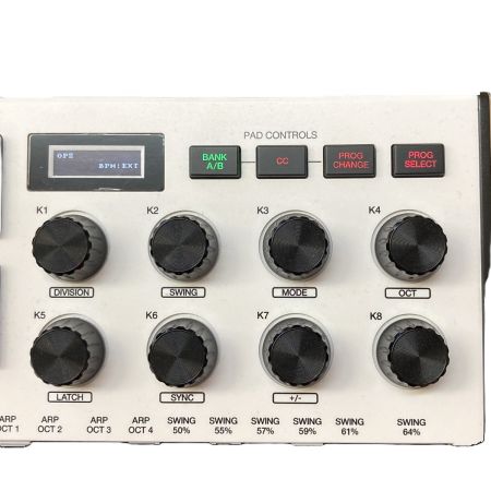  AKAI アカイ Professional MPK mini MIDIキーボード 通電のみ確認 ジャンク