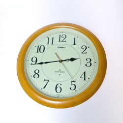 ◎◎ CASIO カシオ 壁掛け時計 電波時計 アナログ IQ-1150NJ 白木 Bランク