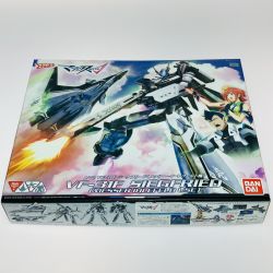 ◎◎ バンダイ マクロス 1/72 VF-31F ジークフリード(メッサー・イーレフェルト機) プラモデル 未組立 箱ダメージ有 Sランク