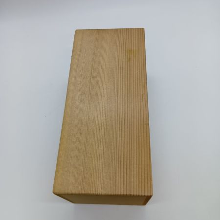   三川内焼 十三代福本玉泉作 白磁 透彫 花瓶