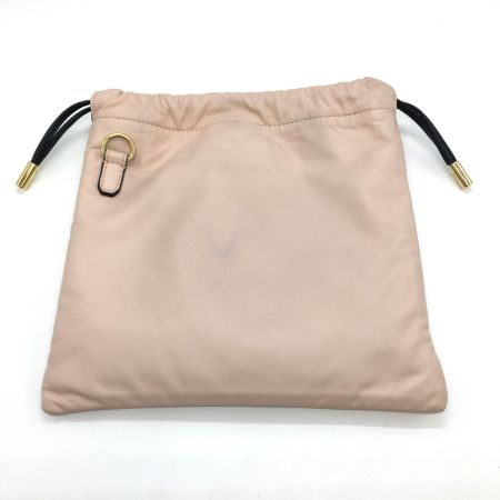  FENDI フェンディ スリムクラッチレザー  8BT337 ピンク