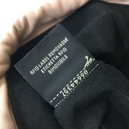  FENDI フェンディ スリムクラッチレザー  8BT337 ピンク