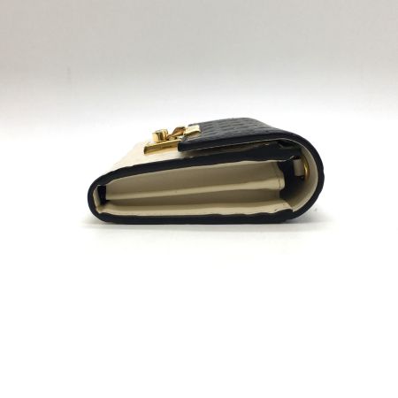  GUCCI グッチ GGスプリーム チェーンウォレット  453506 ブラック×ホワイト