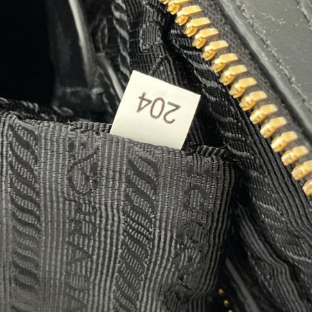  PRADA プラダ ショルダーバッグ　ロゴジャガード　リボン 1BH089 ブラック