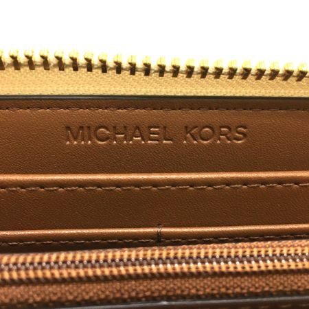 MICHAEL KORS マイケルコース JET SET TRAVEL ウォレット ラージ - MKシグネチャー 35F8GTVZ3B アイボリー