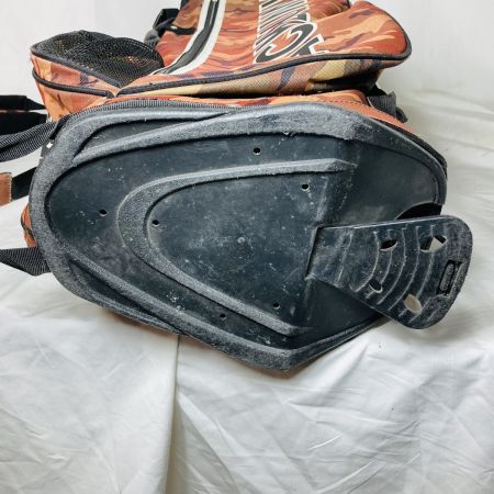  Jack Bunny!! ジャックバニー キャディバッグ スタンドバッグ 迷彩柄 6分割 2.75kg ダメージ多