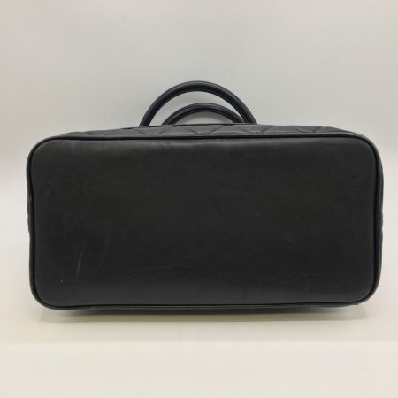  CHANEL シャネル マトラッセ 復刻トート ラムスキン  ブラック