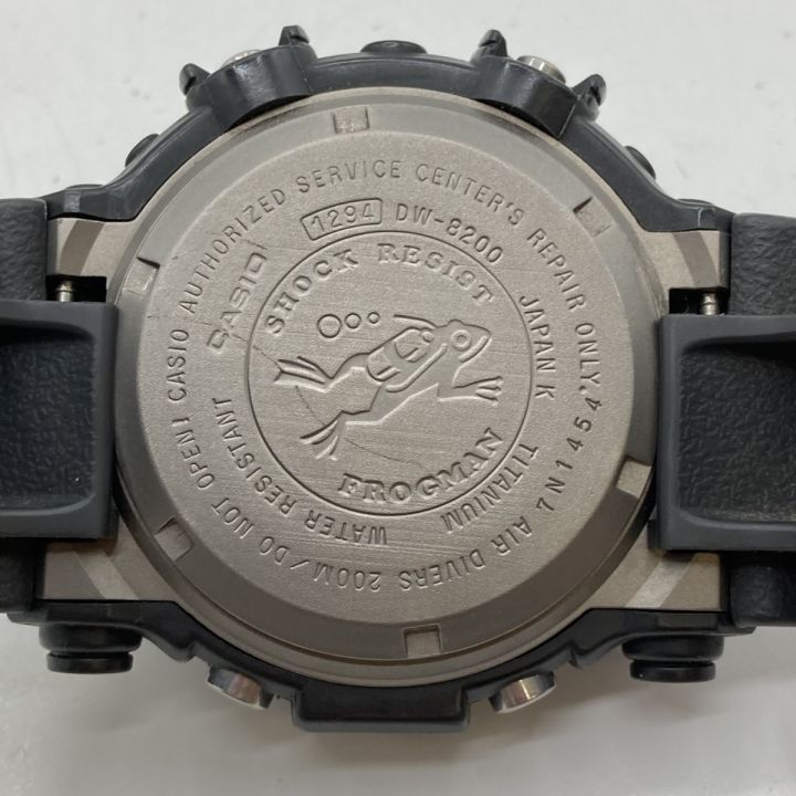 CASIO カシオ FROGMAN フロッグマン DW-8200 クォーツ メンズ 腕時計  