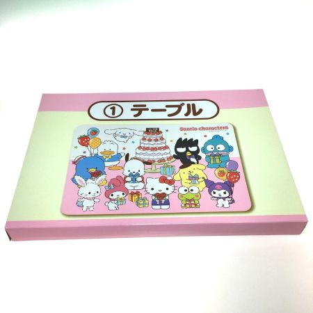  サンリオ いちご新聞50周年記念　サンリオ当たりくじ　テーブル 未使用品