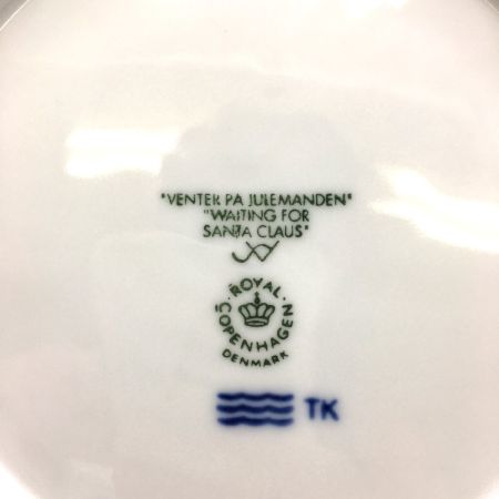  ROYAL COPENHAGEN ロイヤル・コペンハーゲン イヤープレート 2011年