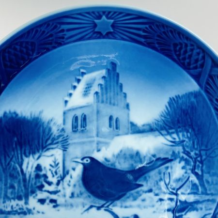  ROYAL COPENHAGEN ロイヤル・コペンハーゲン 教会の黒鳥  Blackbird at Christmas Time 1966 イヤープレート