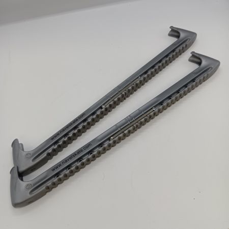  EVO ショートトラック用スケートシューズ 23.5cm ブレードMAPLE エッジカバー付