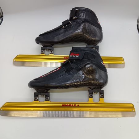  EVO ショートトラック用スケートシューズ 23.5cm ブレードMAPLE エッジカバー付
