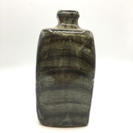   益子焼 木村充作 並白笹絵篇壺 共箱付 中古品