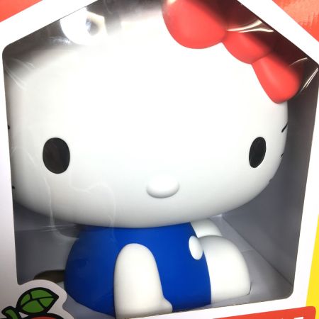   Happyくじ LAST賞 BIG!ハローキティ おすわりフィギュア