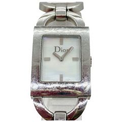  Christian Dior クリスチャンディオール スクエア ピンクシェル文字盤 レディース クォーツ 腕時計 キズ有 D78-109 Cランク