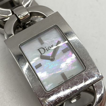  Christian Dior クリスチャンディオール スクエア ピンクシェル文字盤 レディース クォーツ 腕時計 キズ有 D78-109