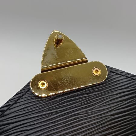  LOUIS VUITTON ルイヴィトン エピ セリエドラゴンヌ セカンドバッグ M52612 ブラック ベタつき有 ジャンク品