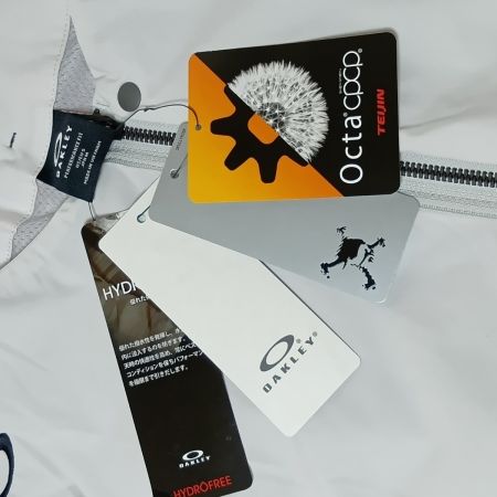  OAKLEY オークリー Skull Phase Lining Jacket 中綿ジャケット FOA405723 ライトグレー