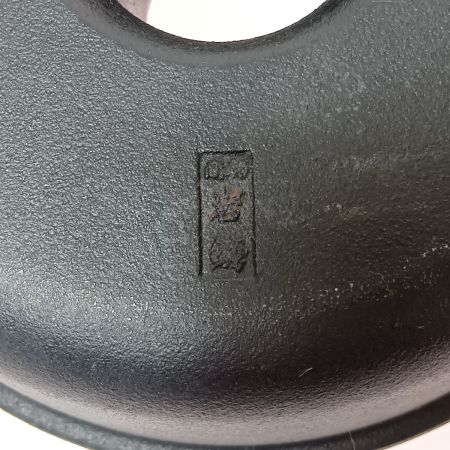  岩鋳 南部鉄器 パン焼器 鉄イモノ ブラック