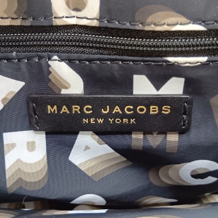  MARC JACOBS マークジェイコブス ショルダーバッグ 斜め掛けバッグ M0016396 ブラック