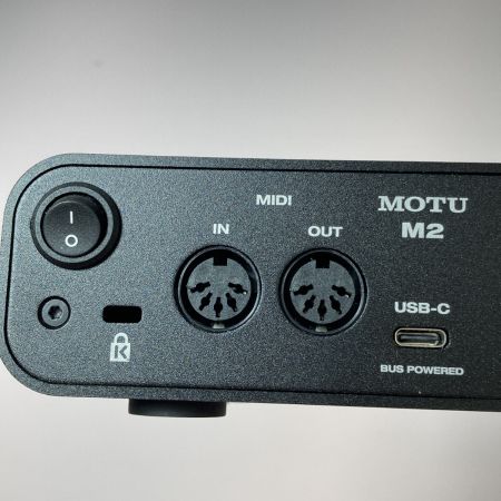  MOTU M2 2in 2out USB-C オーディオインターフェース 本体のみ 通電のみ確認 ジャンク M2
