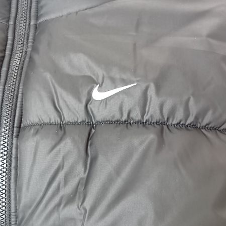  NIKE ナイキ スポーツウェア クラシック パファー Therma-FIT ルーズ ベスト Lサイズ FZ5923-010 ブラック