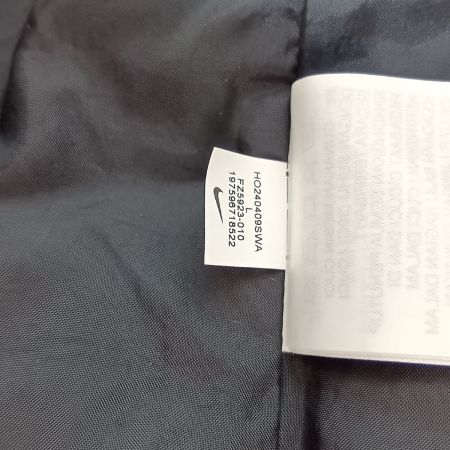  NIKE ナイキ スポーツウェア クラシック パファー Therma-FIT ルーズ ベスト Lサイズ FZ5923-010 ブラック