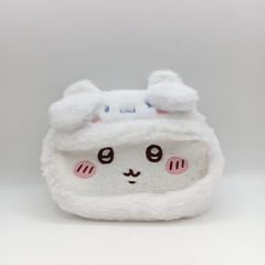   ちいかわ x シナモンロール ポーチ Bランク