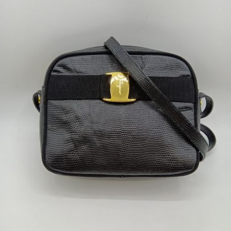  Salvatore Ferragamo サルヴァトーレフェラガモ ヴァラリボン・ショルダーバッグ D21 3096 ブラック