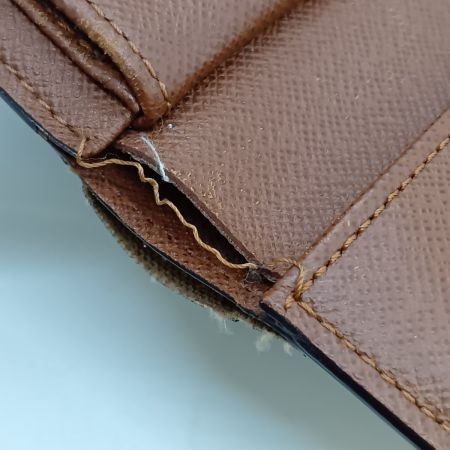  LOUIS VUITTON ルイヴィトン モノグラム ポルトトレゾール・エテュイ パピエ 3つ折り財布 M61202 ブラウン