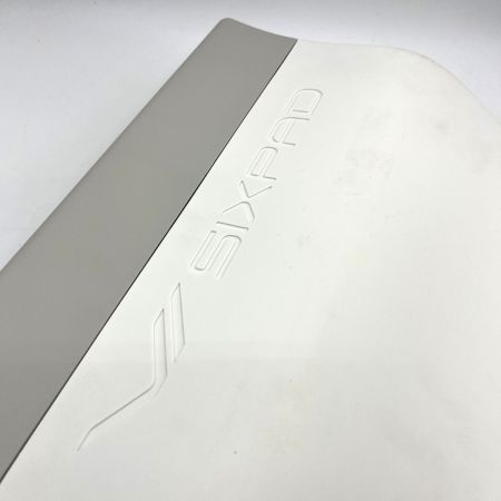  SIXPAD  フットフィット３ 本体・リモコン・説明書付き 使用感有 箱無し SE-BZ