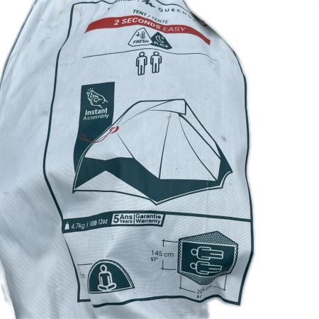  Quechua ケシュア  2 Seconds Easy Fresh&Black 2人用ワンタッチテント